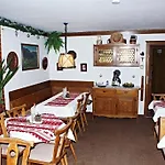 Alpentraum 3*