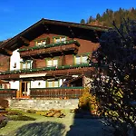 Guest house Alpentraum Zell am See